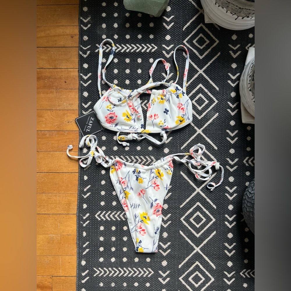 Zaful Floral Bikini Set